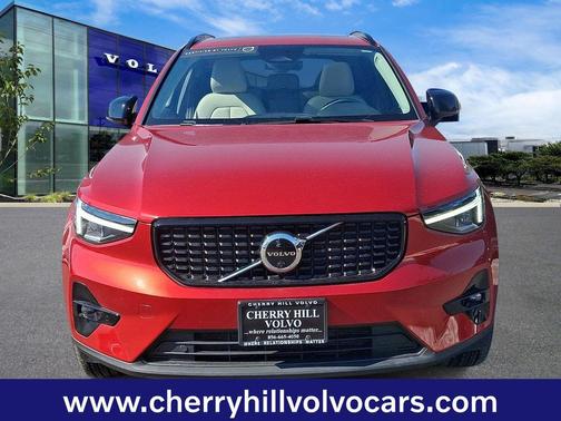 2023 Volvo XC40 Plus