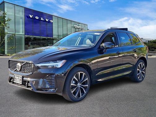 2024 Volvo XC60 B5 Plus Dark Theme