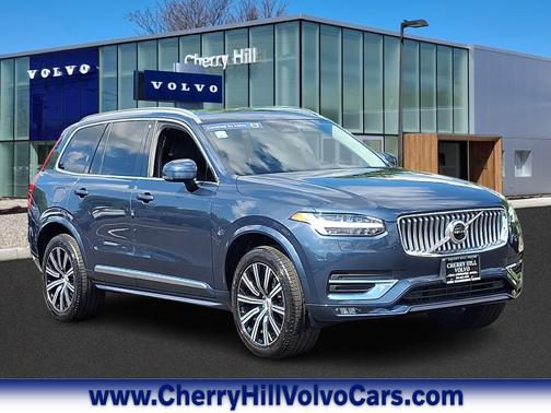 2024 Volvo XC90 B5 Core Bright Theme