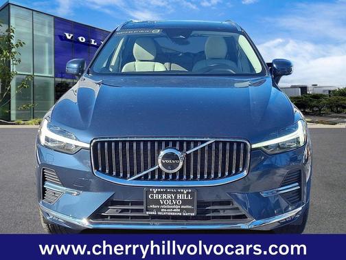 2023 Volvo XC60 Plus