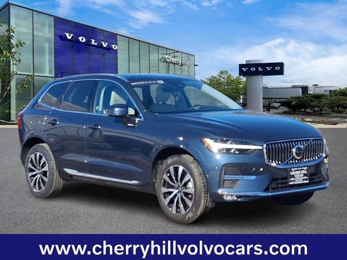 2023 Volvo XC60 Plus