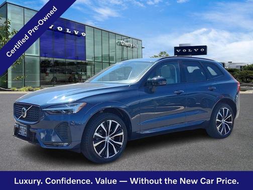 Denim Blue 2024 Volvo XC60 Plus