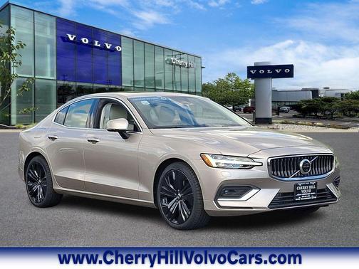 2023 Volvo S60 Ultimate