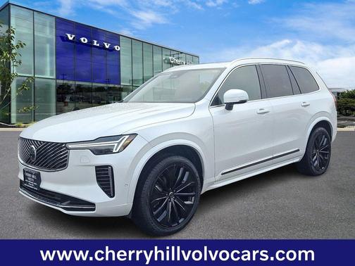 2025 Volvo XC90 Plus