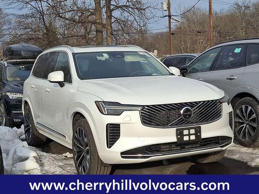 2025 Volvo XC90 Plus