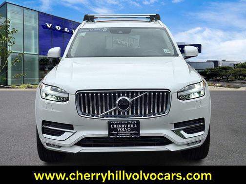 2022 Volvo XC90 T6 Inscription