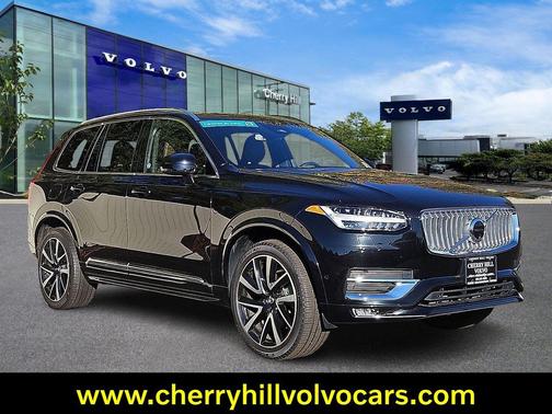 2024 Volvo XC90 B6 Plus Bright Theme