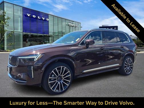 Mulberry Red 2026 Volvo XC90 Plus