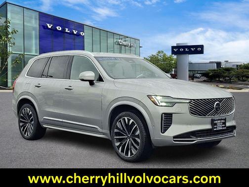 2025 Volvo XC90 Plus