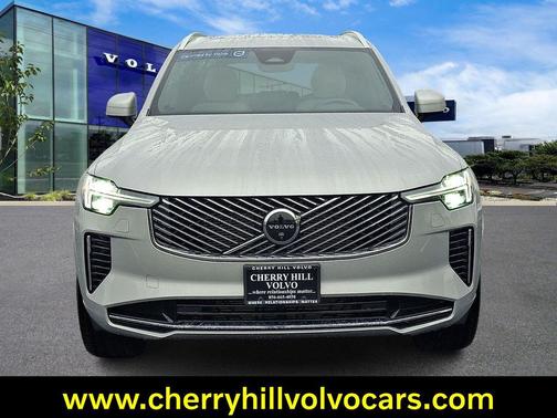 2025 Volvo XC90 Plus