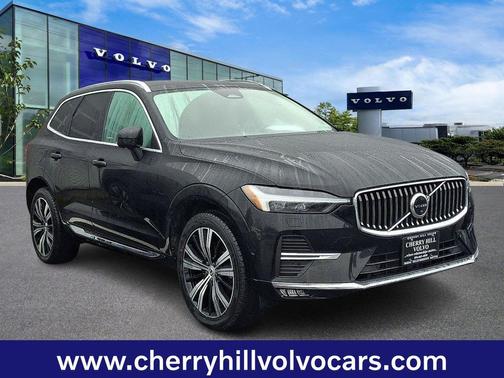 2023 Volvo XC60 Plus