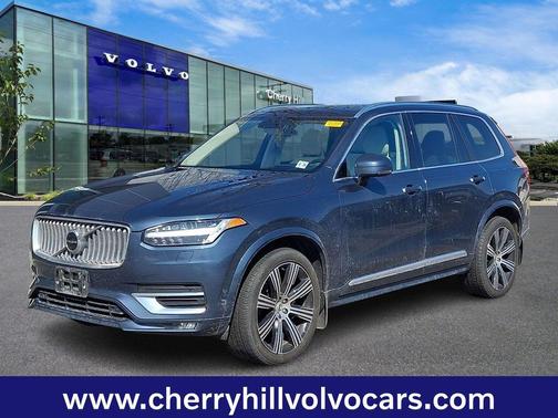 2022 Volvo XC90 T6 Inscription