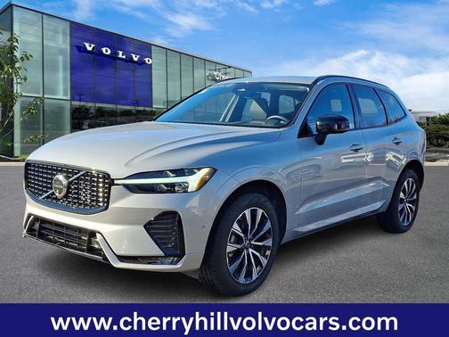 2025 Volvo XC60 Plus