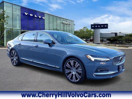 2022 Volvo S90 B6 Inscription