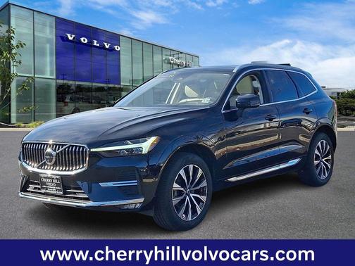 2023 Volvo XC60 Plus