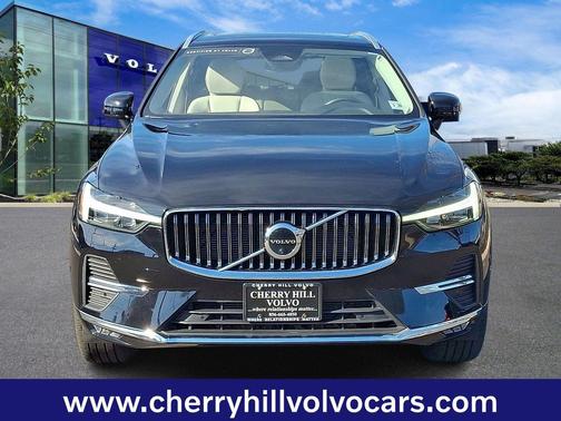 2023 Volvo XC60 Plus