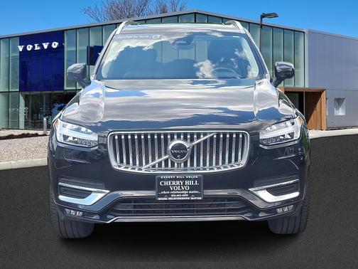 2024 Volvo XC90 B5 Plus Bright Theme