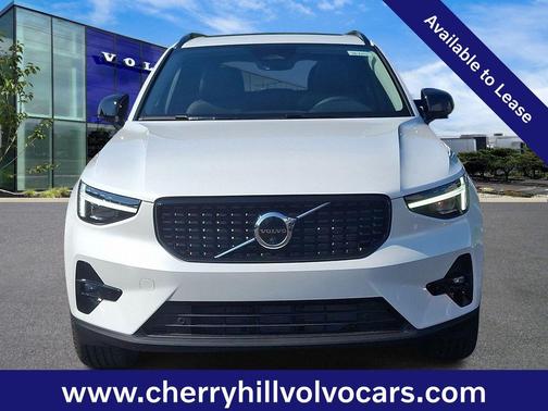 2026 Volvo XC40 Plus