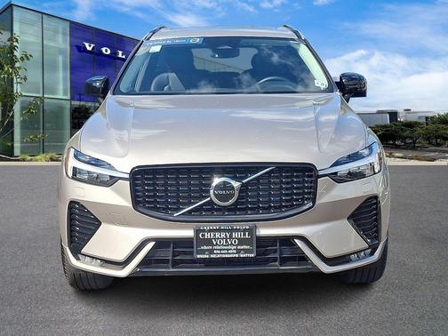 2024 Volvo XC60 B5 Core