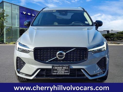 2025 Volvo XC60 Core