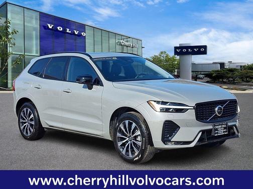 2025 Volvo XC60 Core