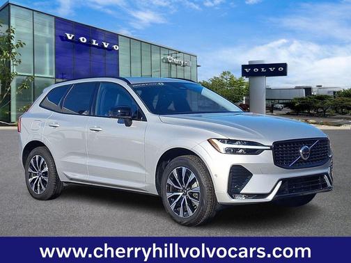 2025 Volvo XC60 Plus