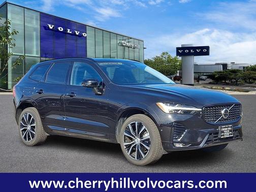 2025 Volvo XC60 Plus