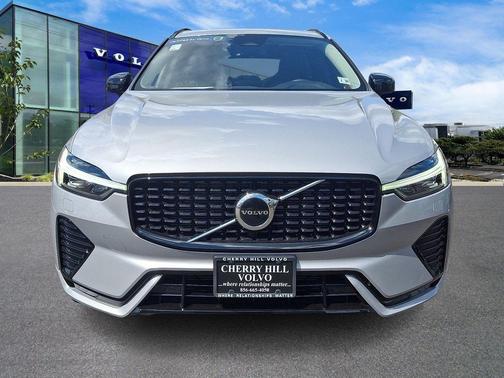2025 Volvo XC60 B5 Core