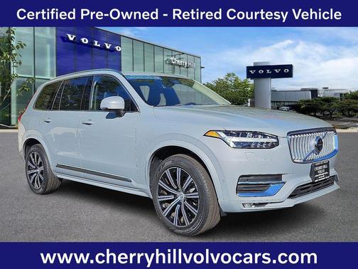 2025 Volvo XC90 Plus