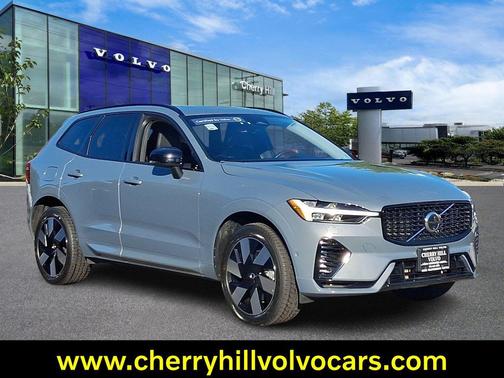 2024 Volvo XC60 Plus