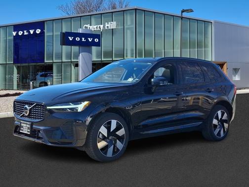 2024 Volvo XC60 Recharge Plug-In Hybrid T8 Plus Dark Theme