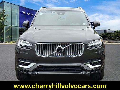 2023 Volvo XC90 Plus