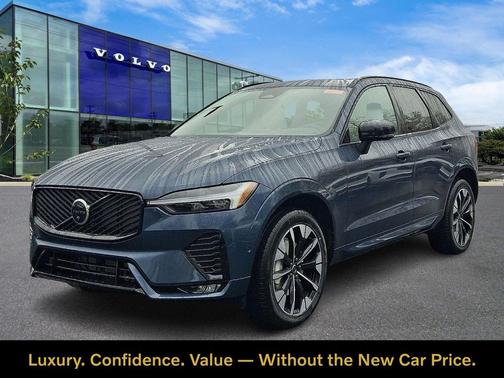Denim Blue 2026 Volvo XC60 Plus