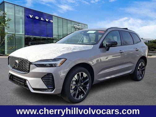 Aurora Silver 2026 Volvo XC60 Plus