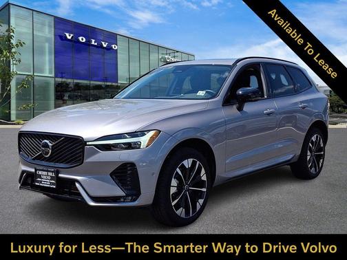 Aurora Silver 2026 Volvo XC60 Plus