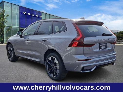 Aurora Silver 2026 Volvo XC60 Plus