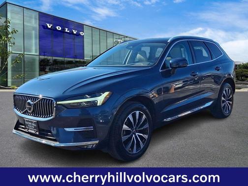 2023 Volvo XC60 Plus