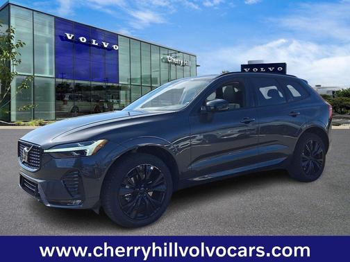 2025 Volvo XC60 Plus