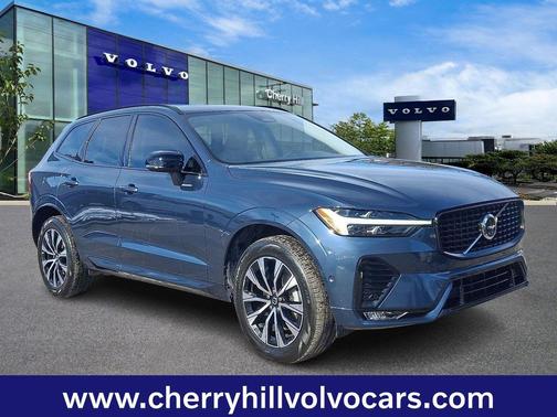 2024 Volvo XC60 Plus
