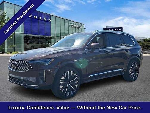 Mulberry Red 2025 Volvo XC90 Core