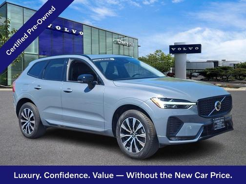 Thunder Grey 2024 Volvo XC60 Core