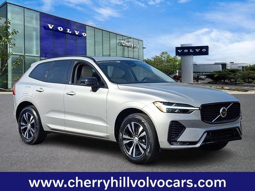 Silver Dawn 2024 Volvo XC60 Core
