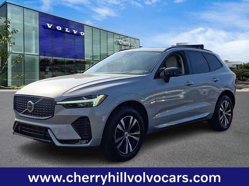 Silver Dawn 2024 Volvo XC60 Core