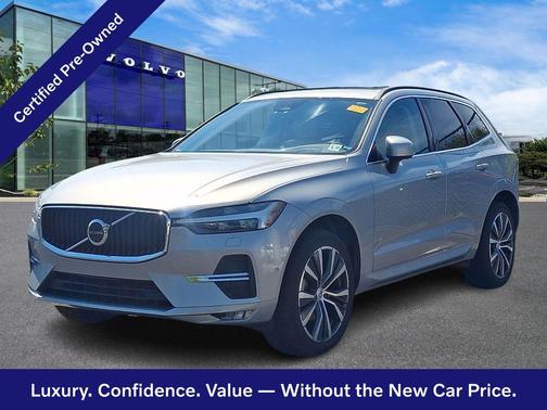Silver Dawn 2022 Volvo XC60 B5 Momentum