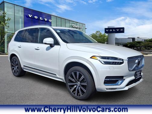 2024 Volvo XC90 B5 Core Bright Theme