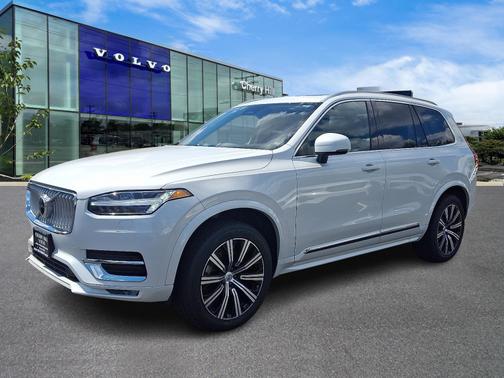 2024 Volvo XC90 B5 Core Bright Theme