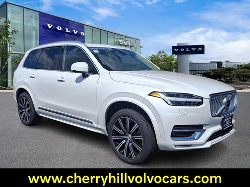 2024 Volvo XC90 B5 Core