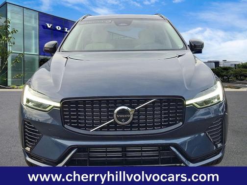 2025 Volvo XC60 Plus