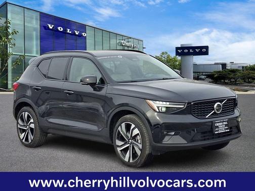 2025 Volvo XC40 Ultra