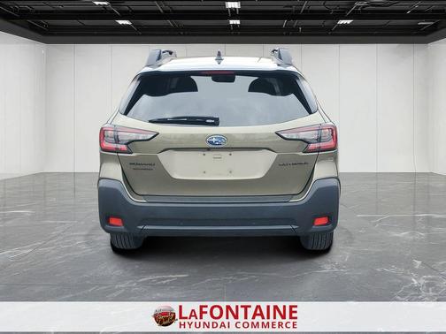 Autumn Green Metallic 2024 Subaru Outback Onyx Edition